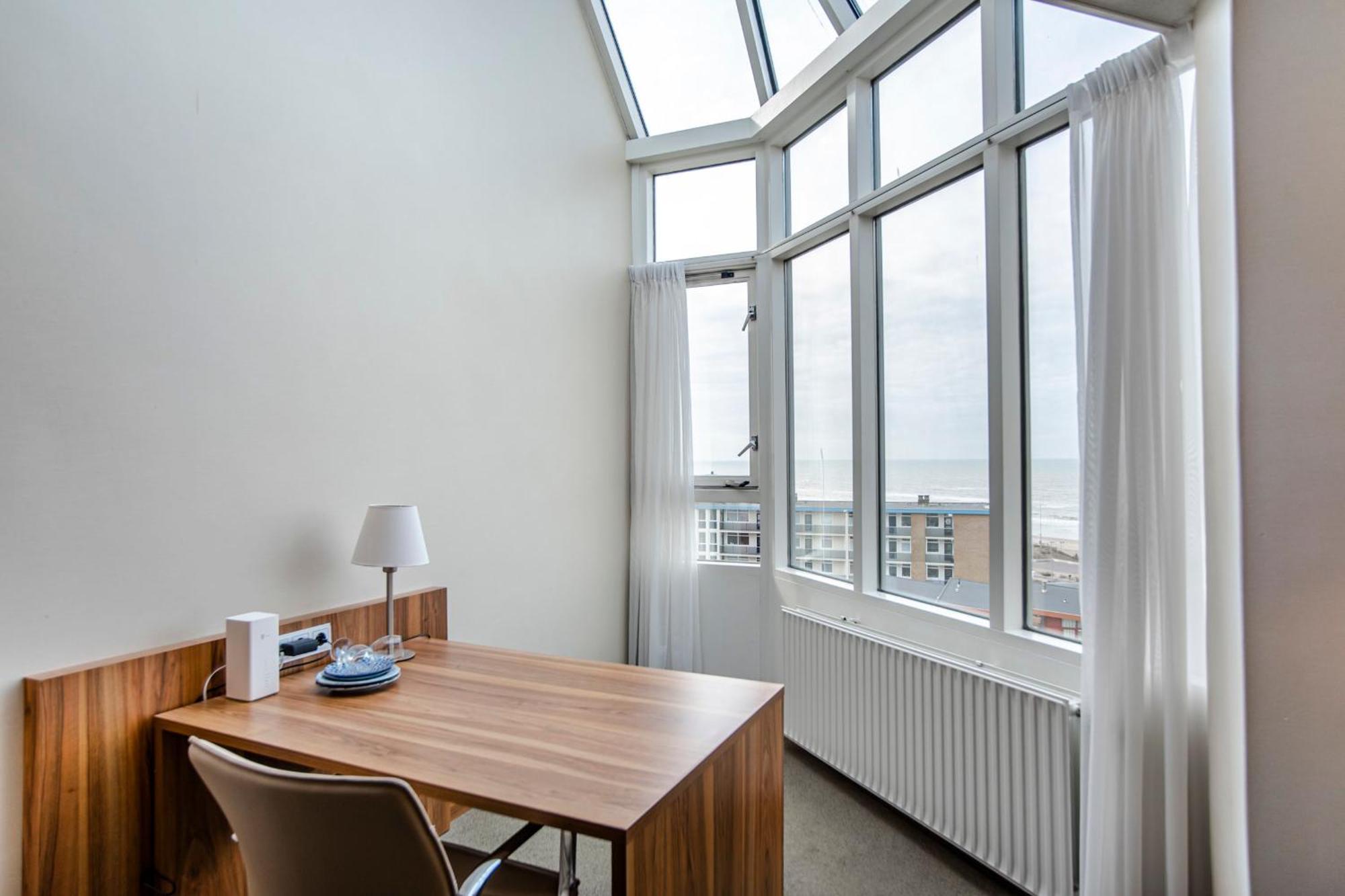 Hotel With Stunning Sea View *